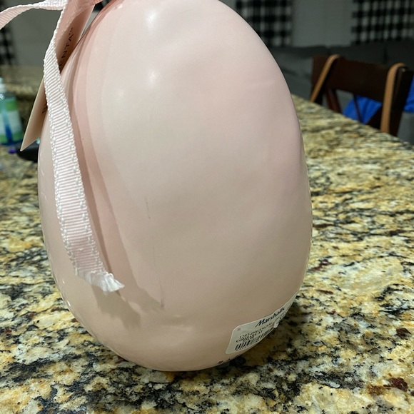 🥚 Rae Dunn - Picture 2 of 2